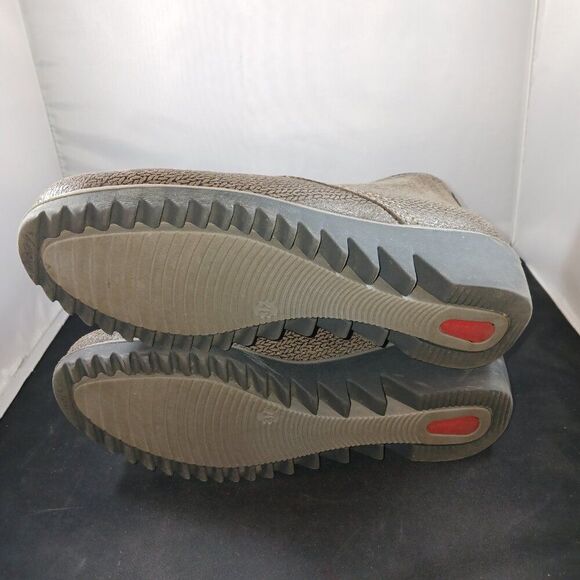 Wolky Dusky Winter Taupe Chukka Wedge Boots size 37 US size 6M - Picture 10 of 13
